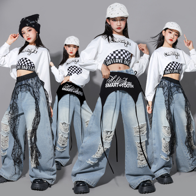 Street Fashion Kpop - 힙합 소녀 패션 K-POP 크롭탑 레터링