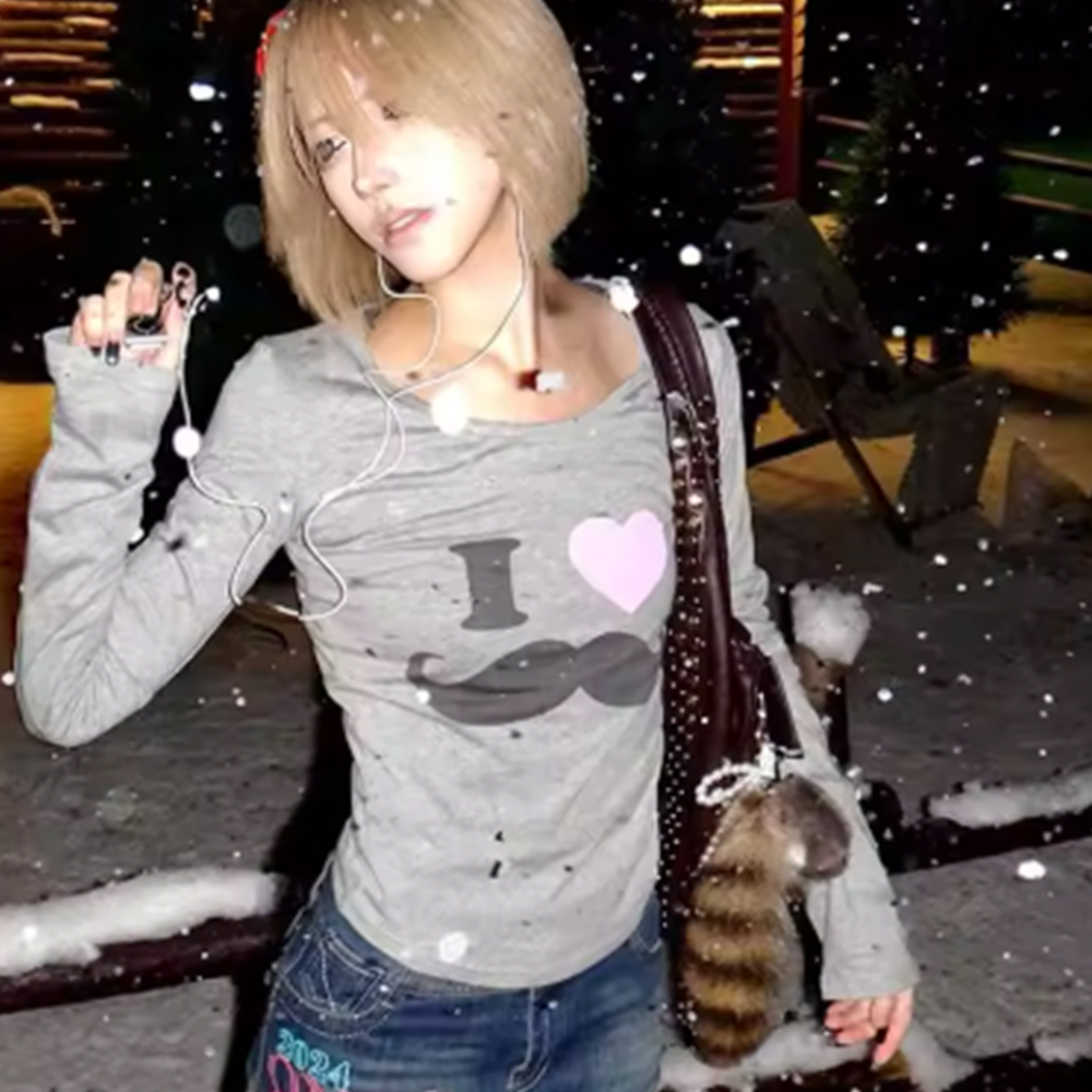 Street Fashion Mood - 일본 Y2K 수염 프린트 티셔츠 빈티지